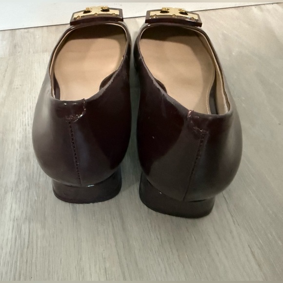 Tory Burch Gigi Heel Pump Flat Chocolate Brown Patent Leather Size 5.5M - Picture 5 of 8